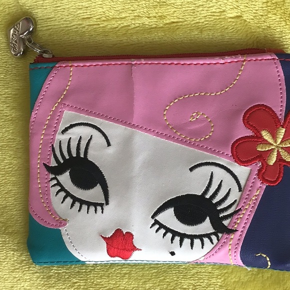 NWOT💗Fluff🧁 darling zip-purse w embroidered details 💖 - Picture 1 of 9